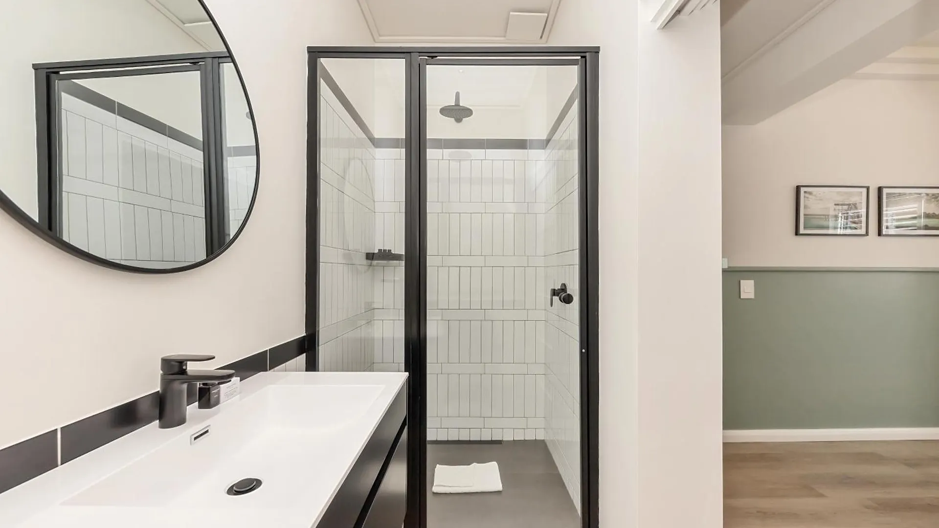 On The Beach In Camps Bay - Fully Equipped 2 Bedroom Apartment Ciudad del Cabo