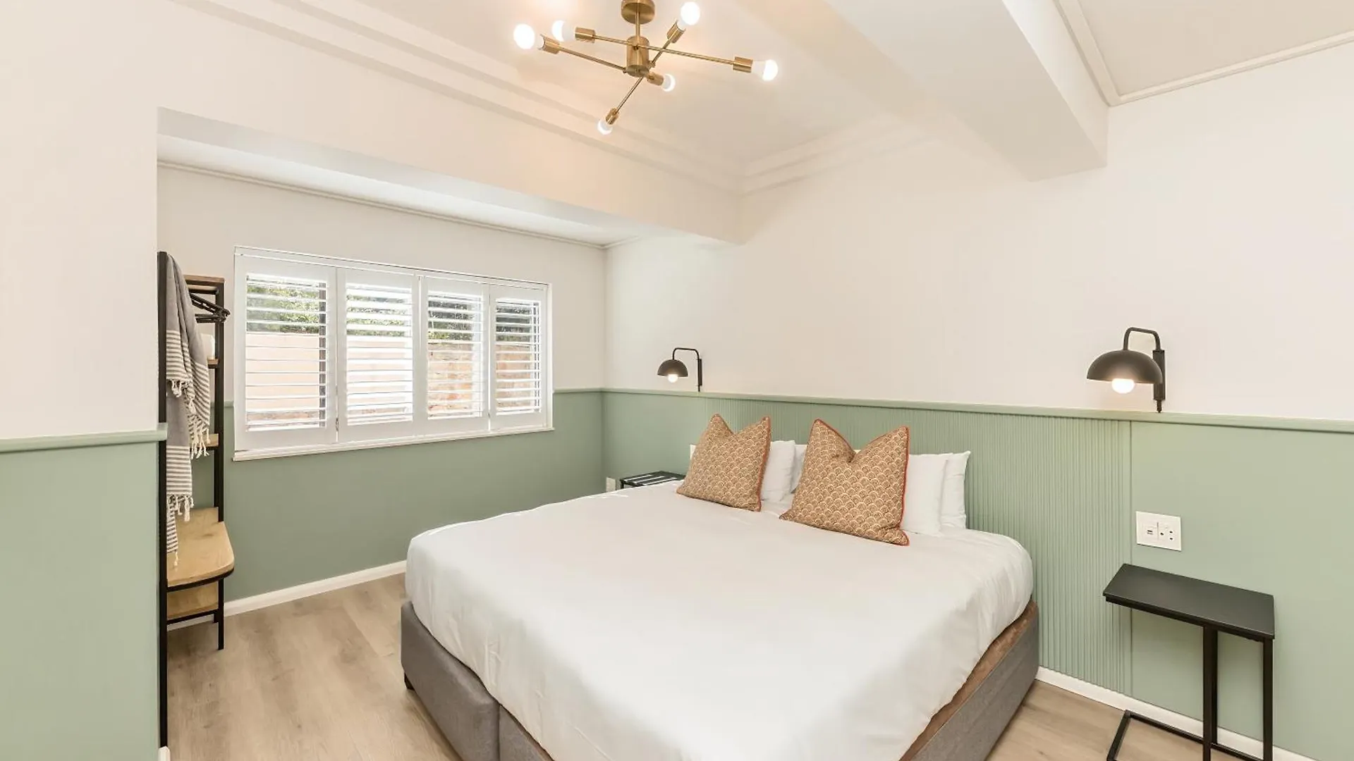 On The Beach In Camps Bay - Fully Equipped 2 Bedroom Apartment Ciudad del Cabo